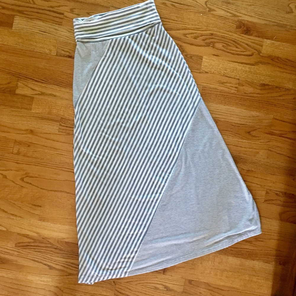 Joe B Maxi skirt